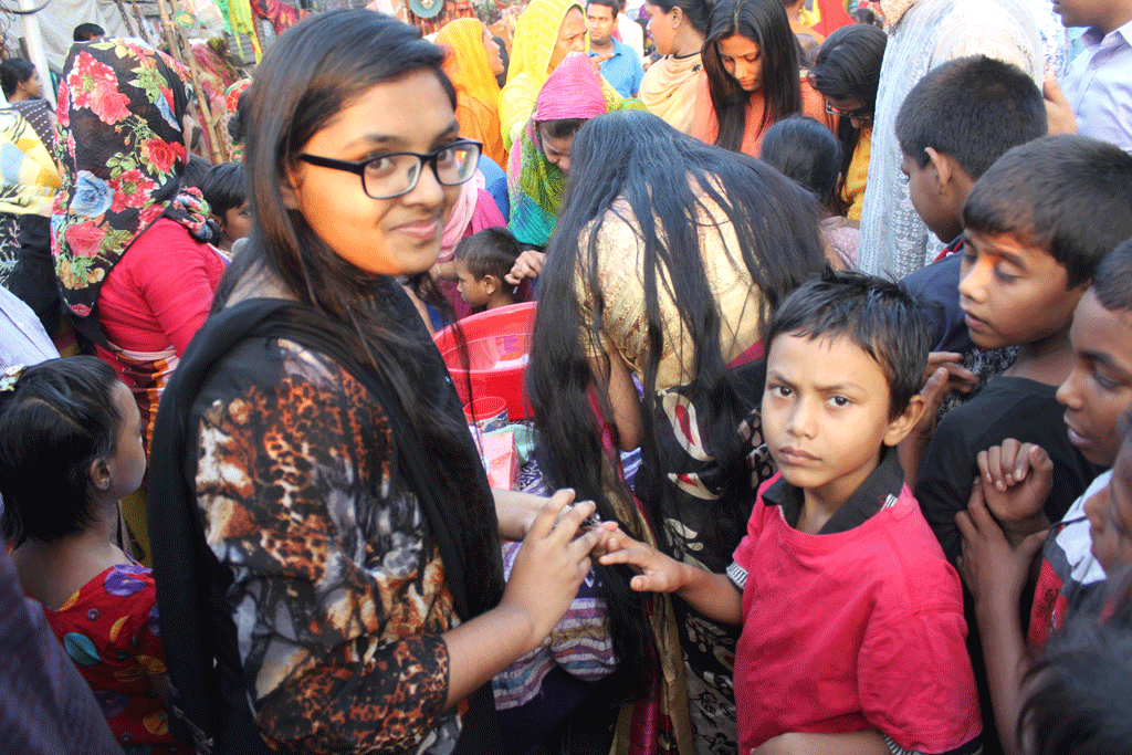 Nail Cutter Distribution and Handwash Program by Rotaract Club &nbsp;and Icche Ghuri Foundation 18.11.2016 &nbsp;(12)